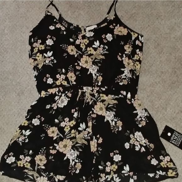 Avenue Pants - Floral Romper